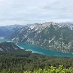 Chalet & Apartments Tiroler Bua